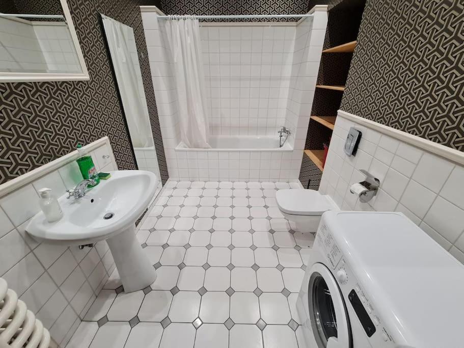 Fantastic Waw - Ok11 Room A Варшава Екстериор снимка